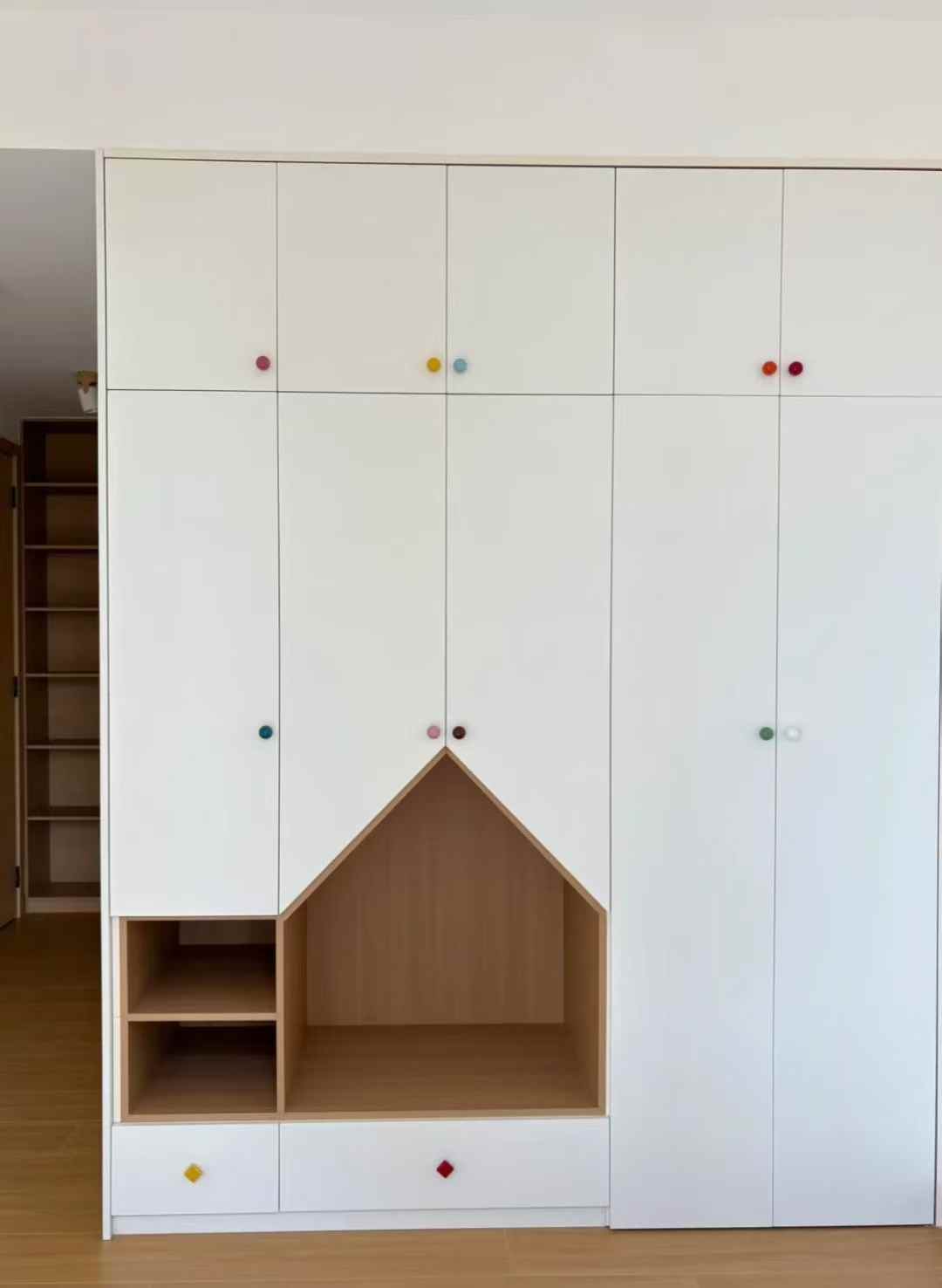 Children Room Wardrobe