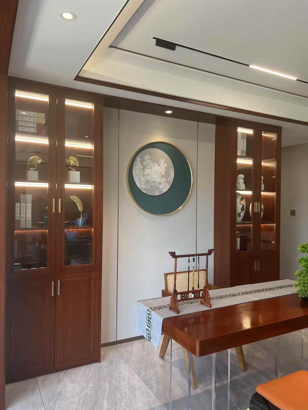 Glass Aluminum Wardrobe